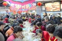 家家悦集团联合社区居委会举办元宵节活动1