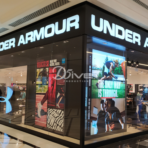 UNDER ARMOUR