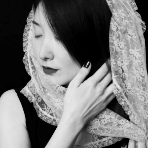 BrokenLens-0159