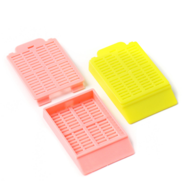 BOENMED® Tissue Embedding Cassettes, Removable Lid, Large writing area, 30° angle, strip holes 5.0mm ×1.0 mm Tissue Embedding Cassettes