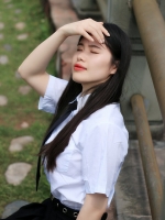 王 凤