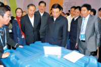 公司参加在福建省厦门市举办的“2012年中国优秀工业设计奖终评产品作品展”。国家工业和信息产业部部长苗圩部长参观了公司新型环保手推车并加以赞赏