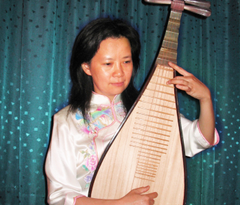 Ming Wang Pipa