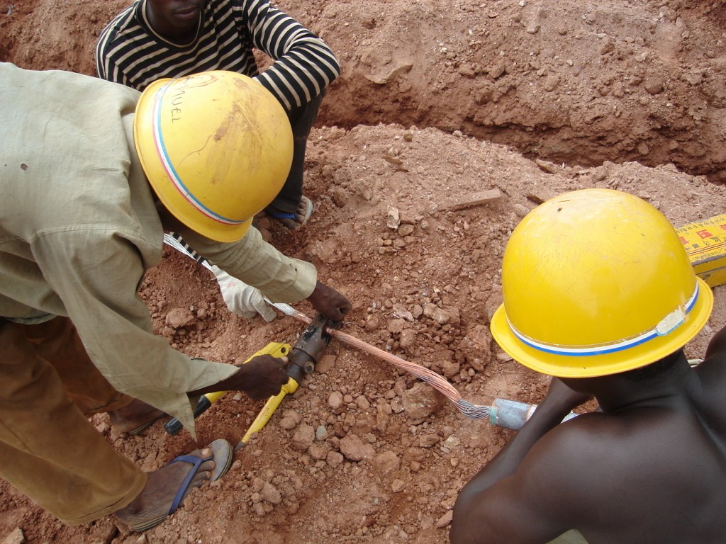 尼日利亚500KV变电站防雷接地工程 2007年5月 (1)