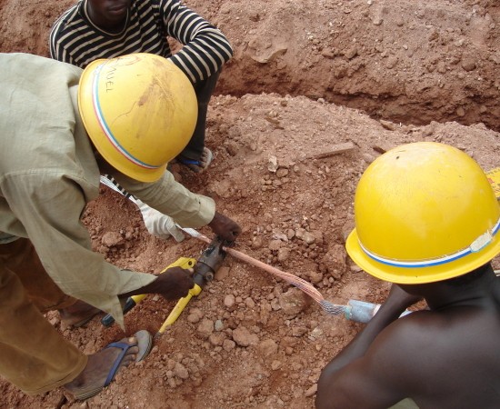 尼日利亚500KV变电站防雷接地工程 2007年5月 (1)