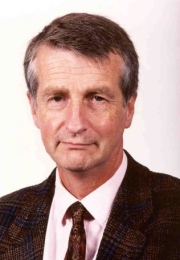Peter Morrell1