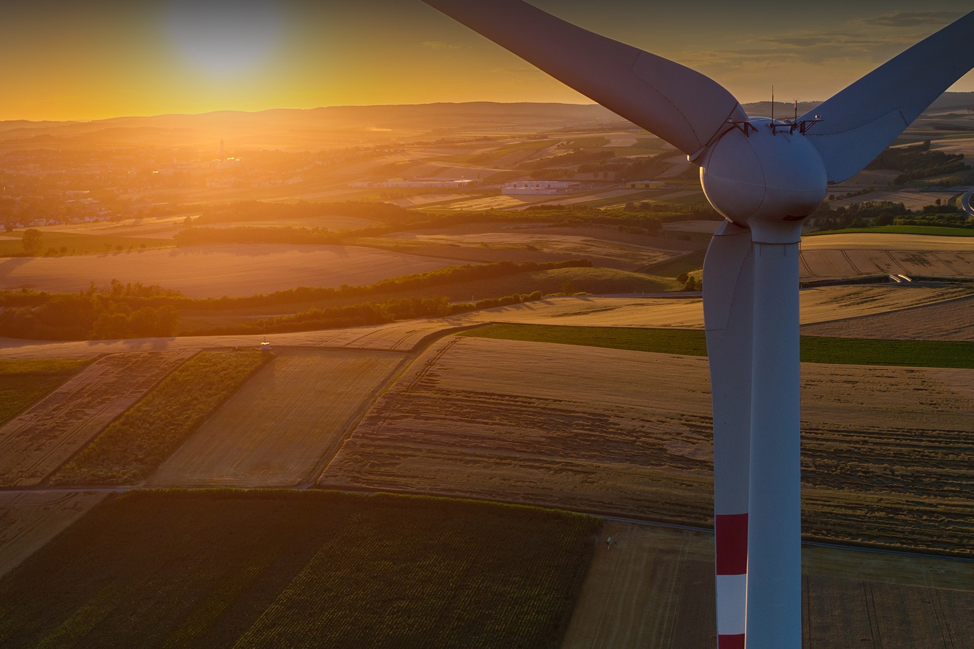 background-wind-green