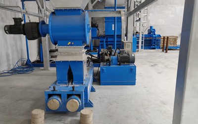 Our briquetting machine can actually turn dust to value. The briquetting machine is installed right under each of the baghouse dust collector, hydraulically compress the dust into consistent shaped high density briquettes.