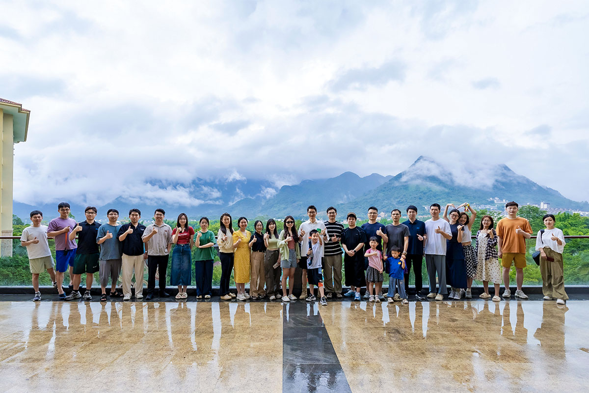 年中溫泉團建_0000_1751752406641_.pic_hd